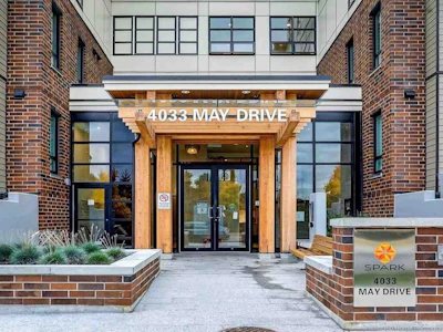 321-4033 May Drive - 2