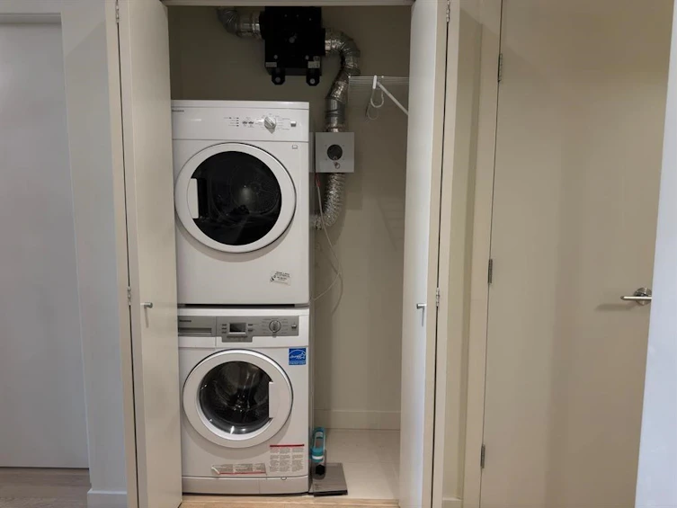321-4033 May Drive, Richmond, BC, V6X 0T3 - 8