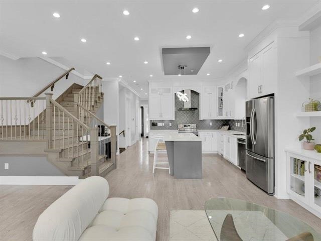 15456 Russell Avenue, Surrey, BC, V4B 2R3 - 18