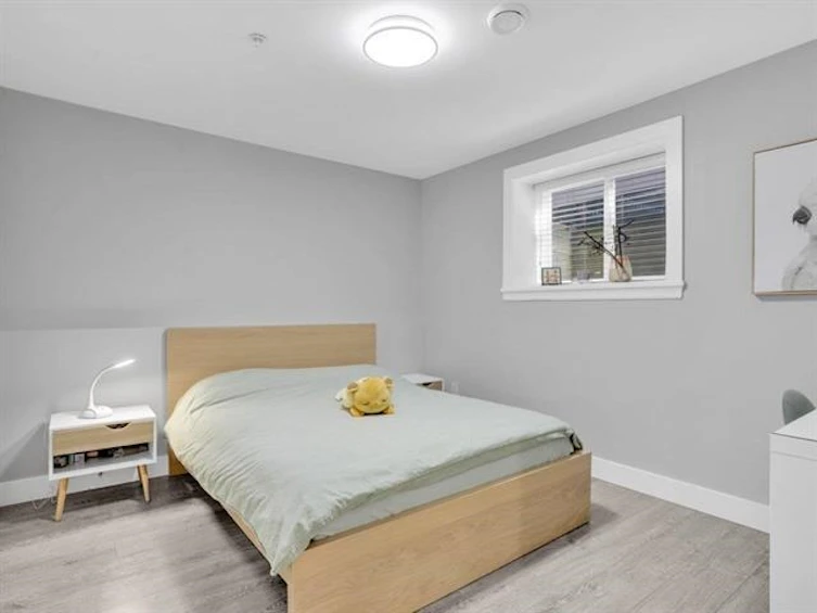 15456 Russell Avenue, Surrey, BC, V4B 2R3 - 20