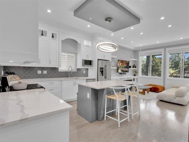 15456 Russell Avenue, Surrey, BC, V4B 2R3 - 19