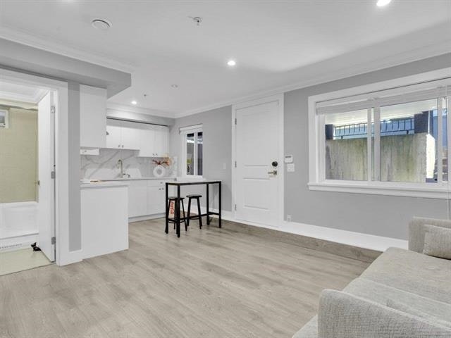 15456 Russell Avenue, Surrey, BC, V4B 2R3 - 24
