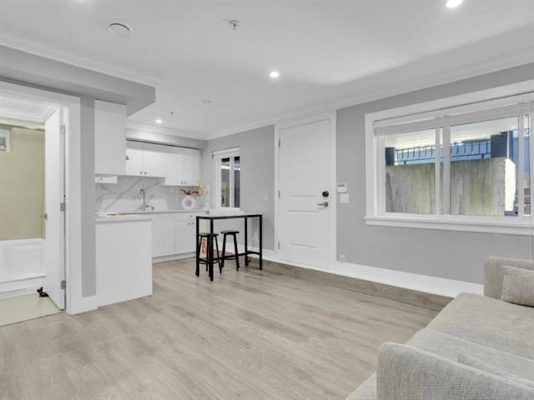 15456 Russell Avenue, Surrey, BC, V4B 2R3 - 24