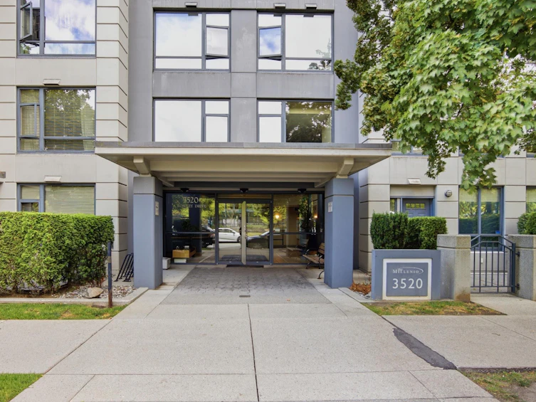 1503-3520 Crowley Drive, Vancouver, BC, V5R 6G9 - 31