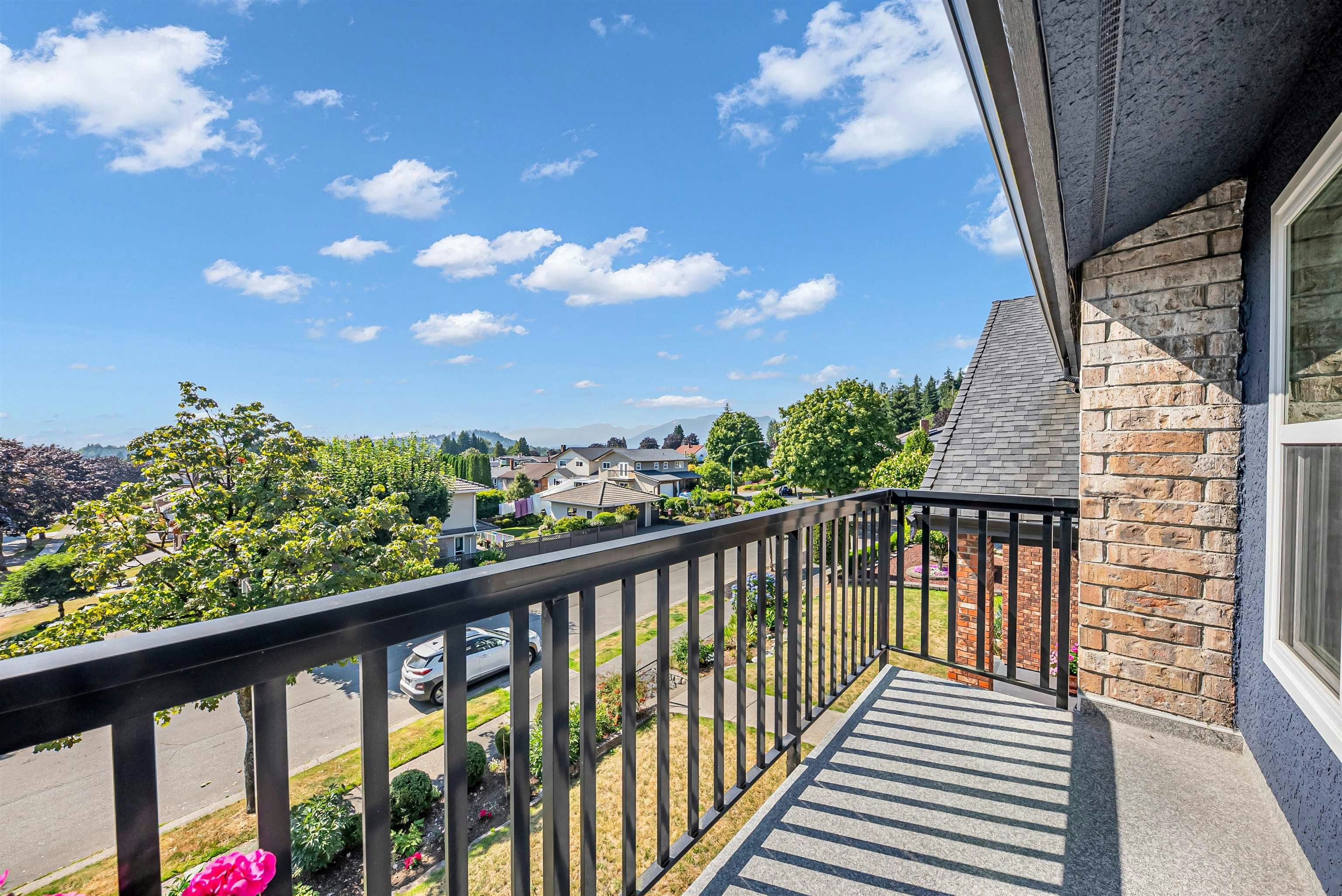7347 Queenston Court, Burnaby, BC, V5A 3M5 - 33
