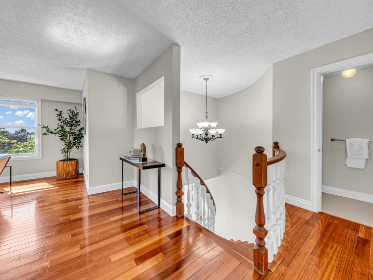 7347 Queenston Court, Burnaby, BC, V5A 3M5 - 20