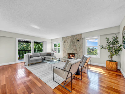 7347 Queenston Court - 3