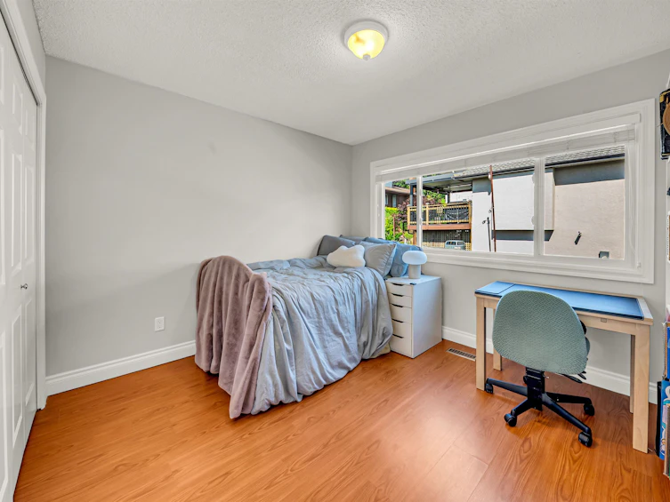 7347 Queenston Court, Burnaby, BC, V5A 3M5 - 18
