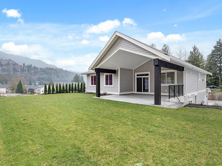 2-52845 Lilac Lane, Rosedale, BC, V0X 1X1 - 30