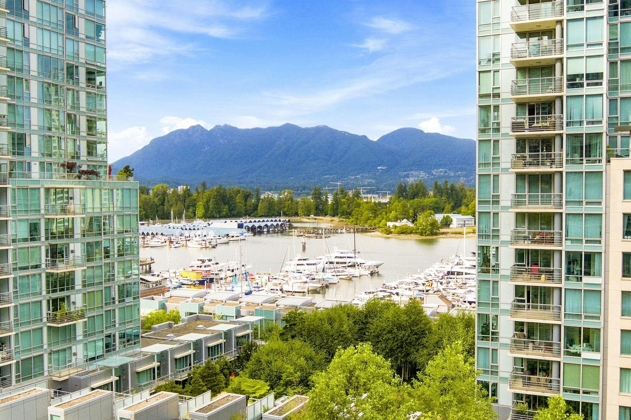802-1409 W Pender Street, Vancouver, BC, V6G 2S3 - 17