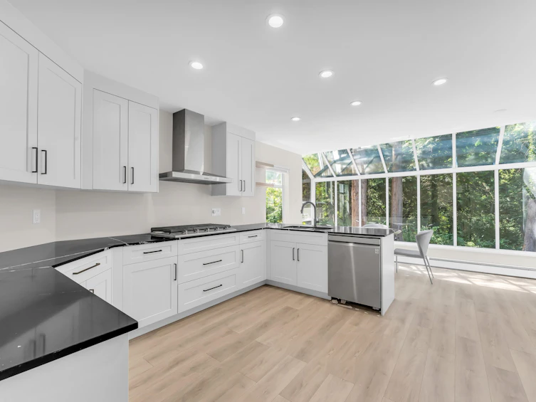 3249 136 Street, Surrey, BC, V4P 1K7 - 8