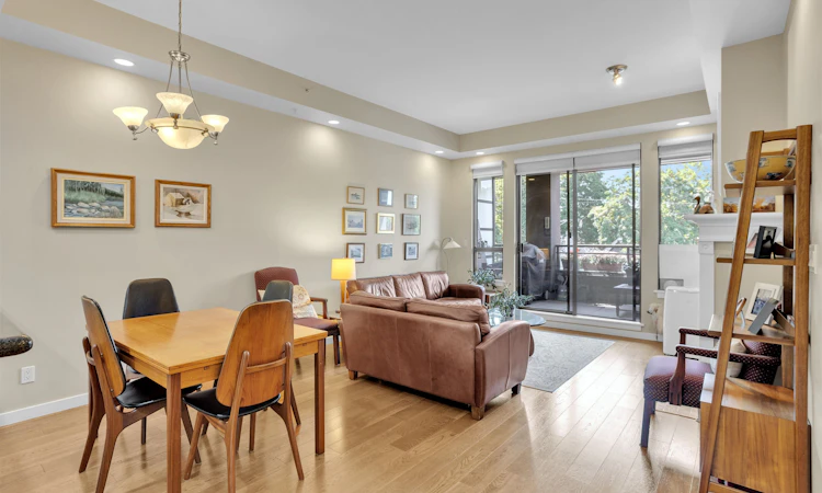 406-2226 W 12th Avenue