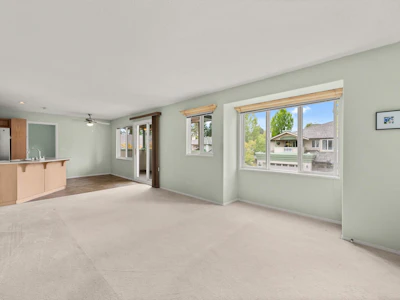 235-13888 70 Avenue - 5