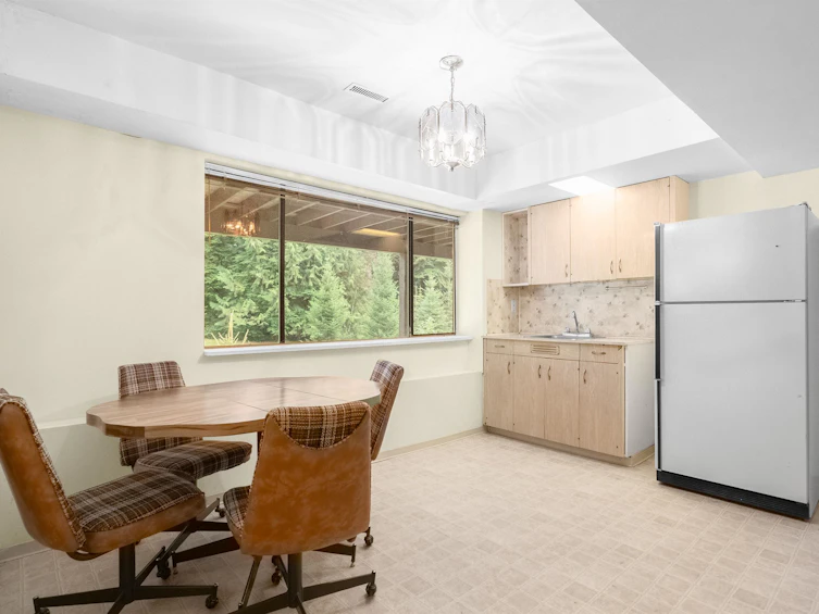 33746 Dlugosh Avenue, Mission, BC, V2V 6B2 - 33