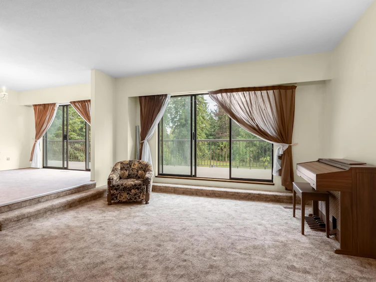 33746 Dlugosh Avenue, Mission, BC, V2V 6B2 - 8