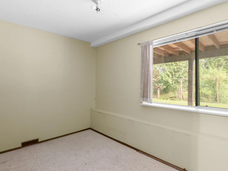 33746 Dlugosh Avenue, Mission, BC, V2V 6B2 - 35