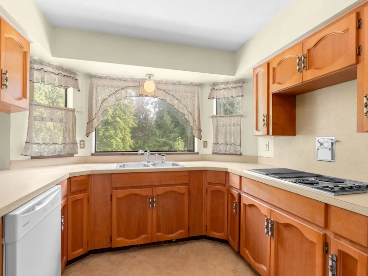 33746 Dlugosh Avenue, Mission, BC, V2V 6B2 - 11