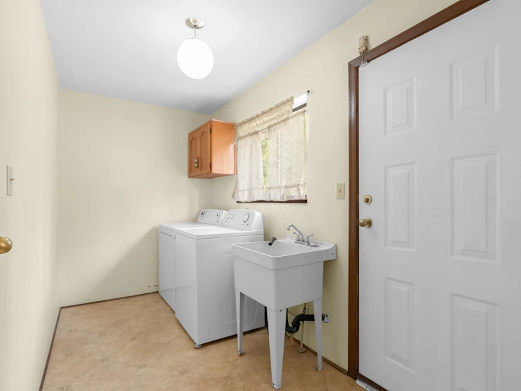 33746 Dlugosh Avenue, Mission, BC, V2V 6B2 - 13