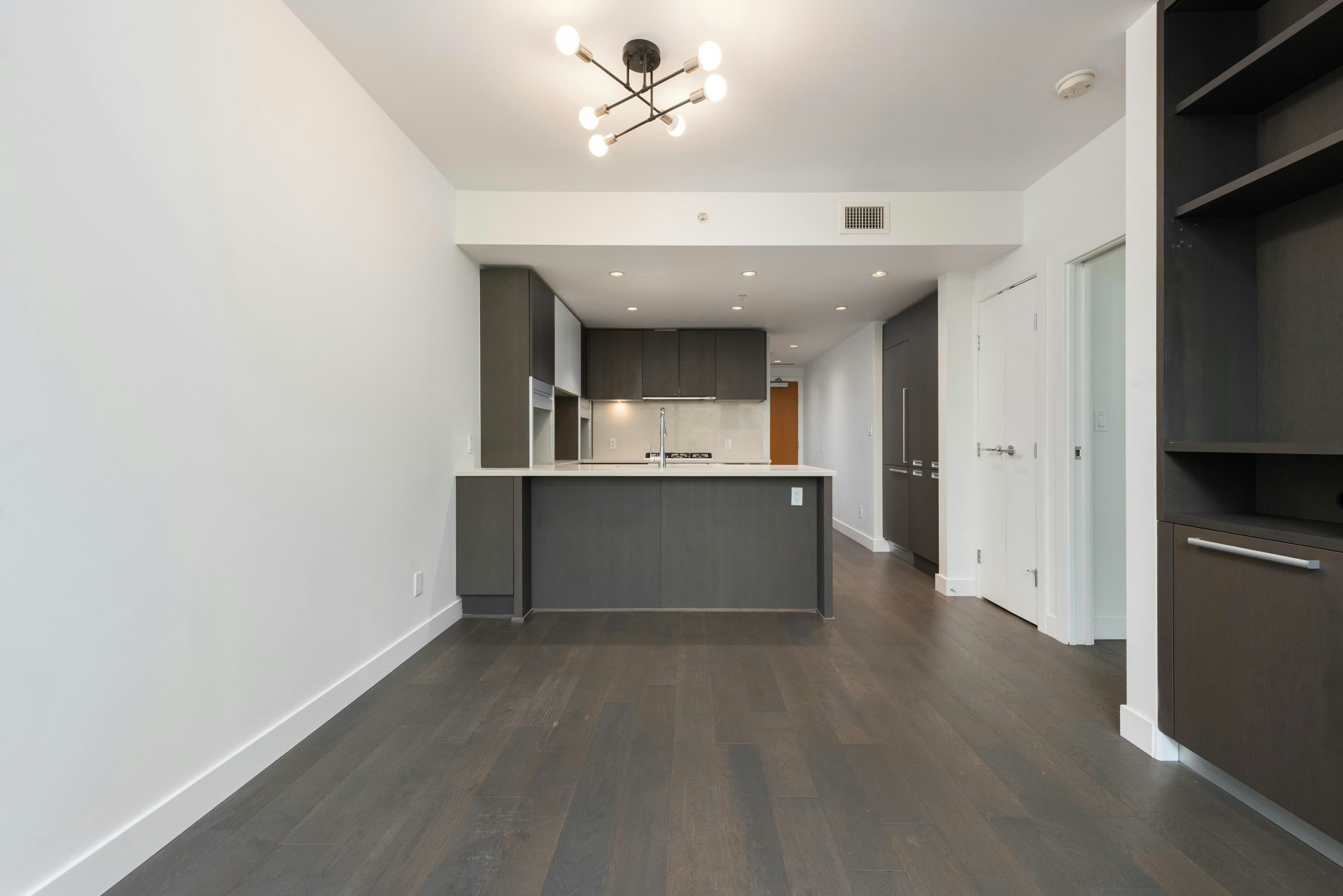 207-288 W 1st Avenue, Vancouver, BC, V5Y 0E9 - 8