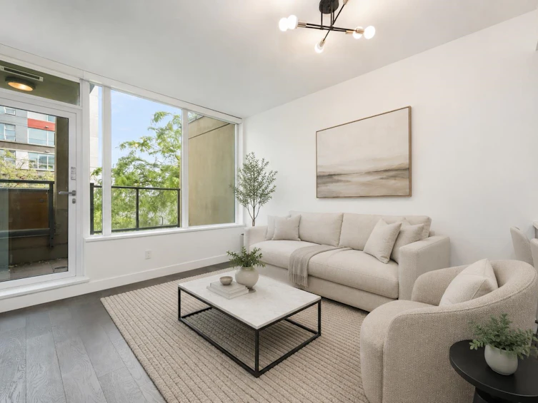 207-288 W 1st Avenue, Vancouver, BC, V5Y 0E9