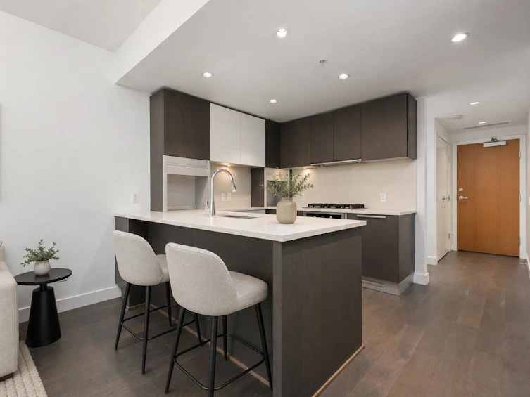 207-288 W 1st Avenue, Vancouver, BC, V5Y 0E9 - 9