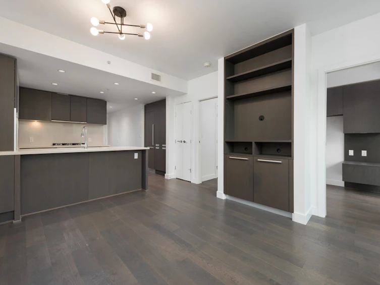 207-288 W 1st Avenue, Vancouver, BC, V5Y 0E9 - 6