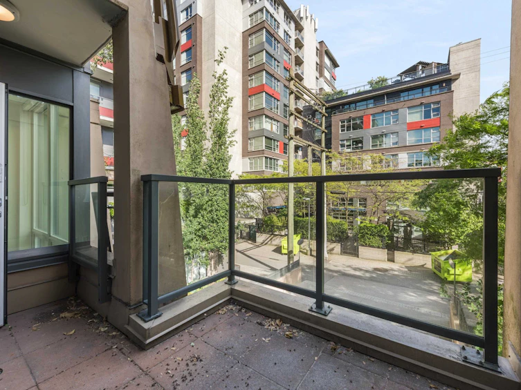 207-288 W 1st Avenue, Vancouver, BC, V5Y 0E9 - 16