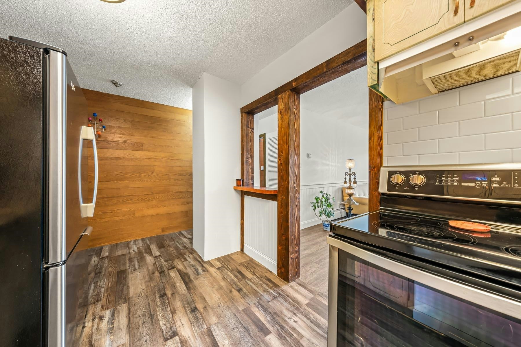 208-611 Blackford Street, New Westminster, BC, V3M 1R7 - 11
