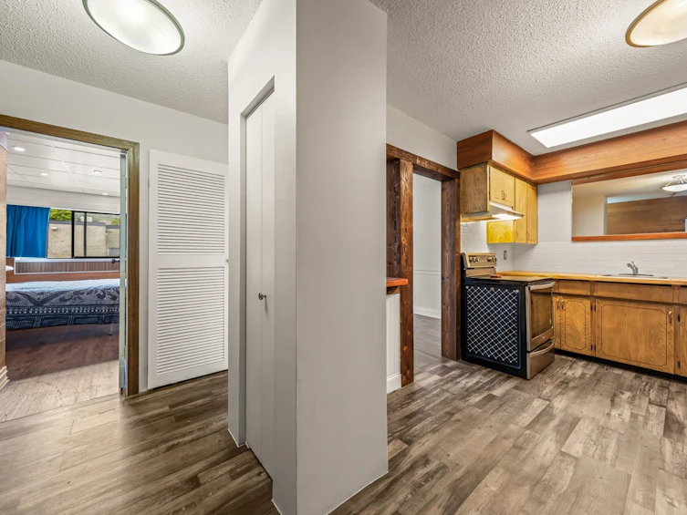 208-611 Blackford Street, New Westminster, BC, V3M 1R7 - 7
