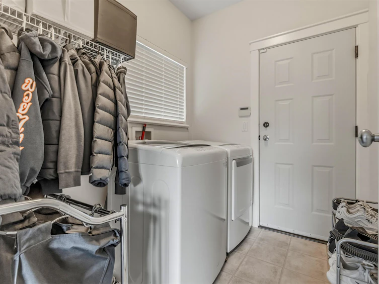 8256 Trondheim Drive, Delta, BC, V4C 0B8 - 33