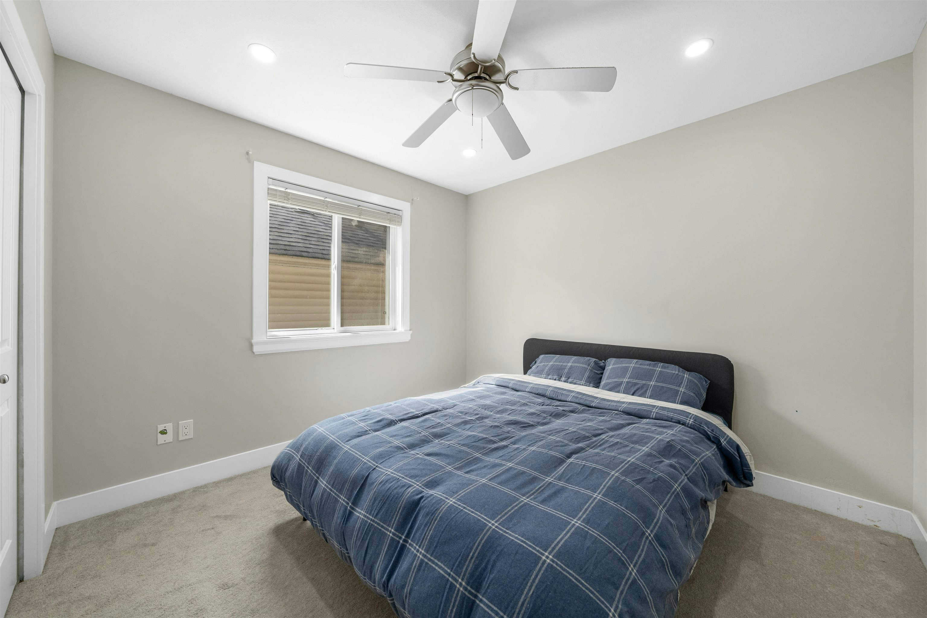 24225 103a Avenue, Maple Ridge, BC, V2W 0E4 - 24