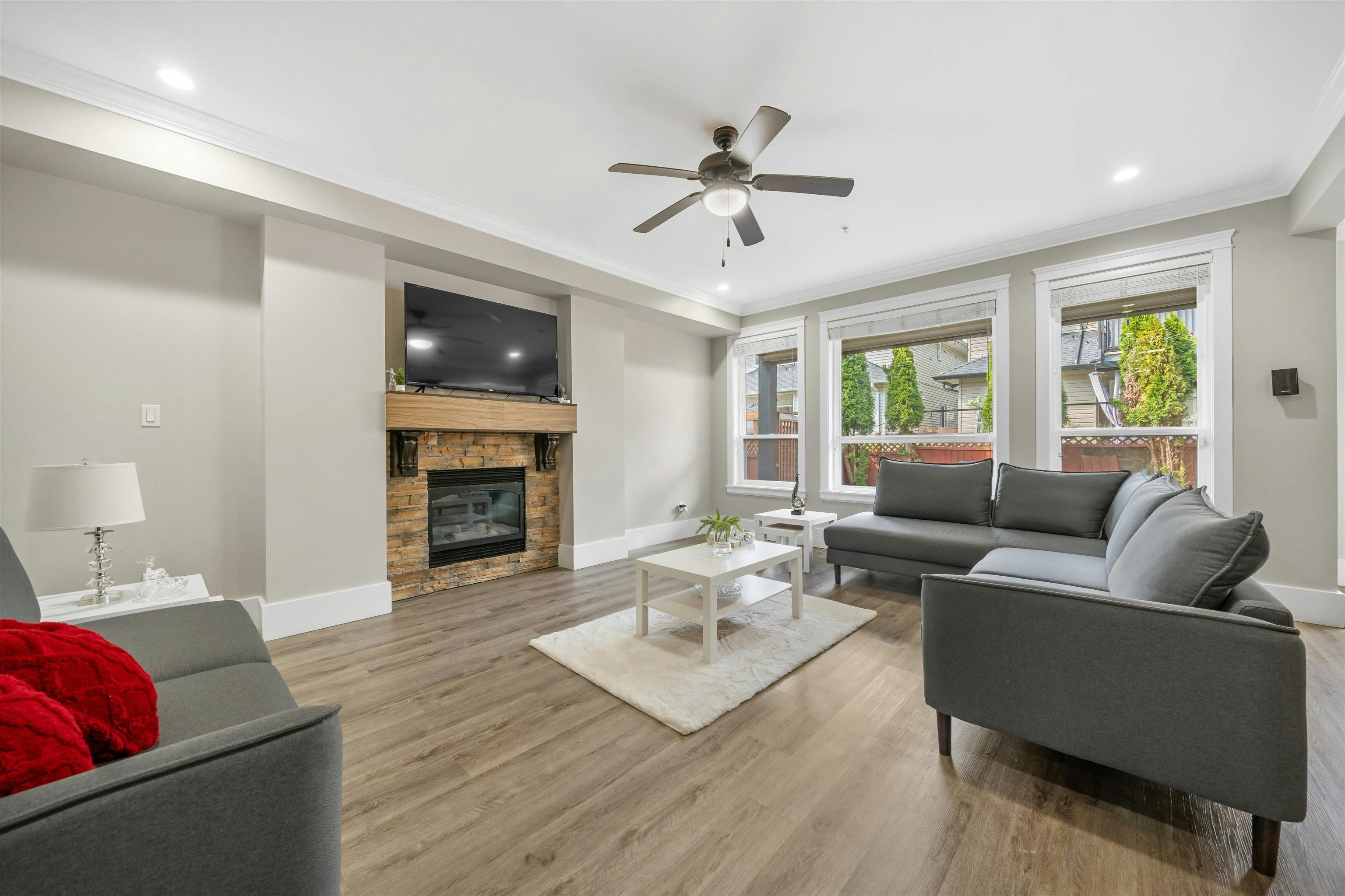 24225 103a Avenue, Maple Ridge, BC, V2W 0E4 - 8