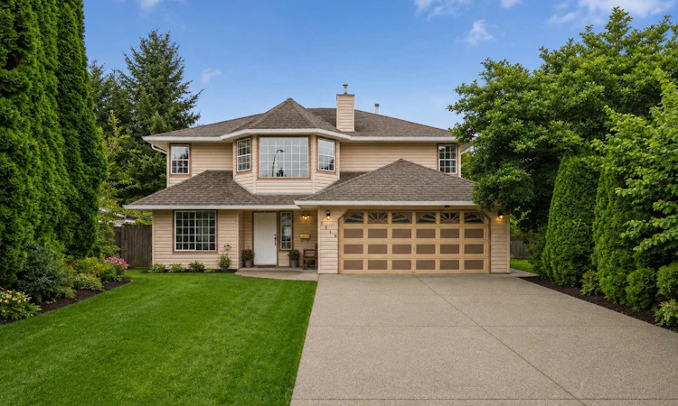 2749 Dehavilland Place