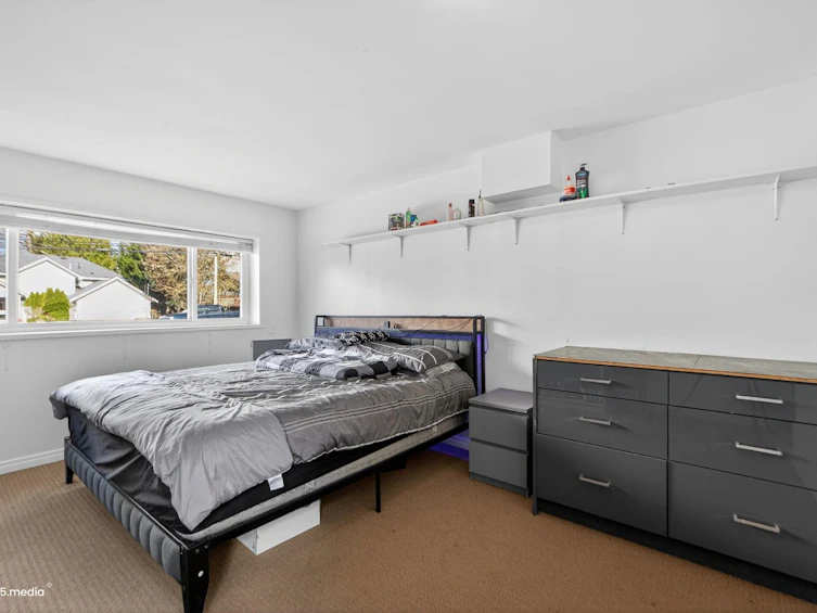 14032 Grosvenor Road, Surrey, BC, V3R 5G5 - 25