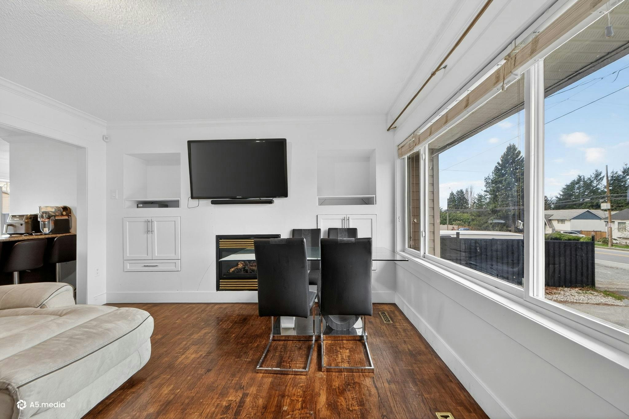 14032 Grosvenor Road, Surrey, BC, V3R 5G5 - 8