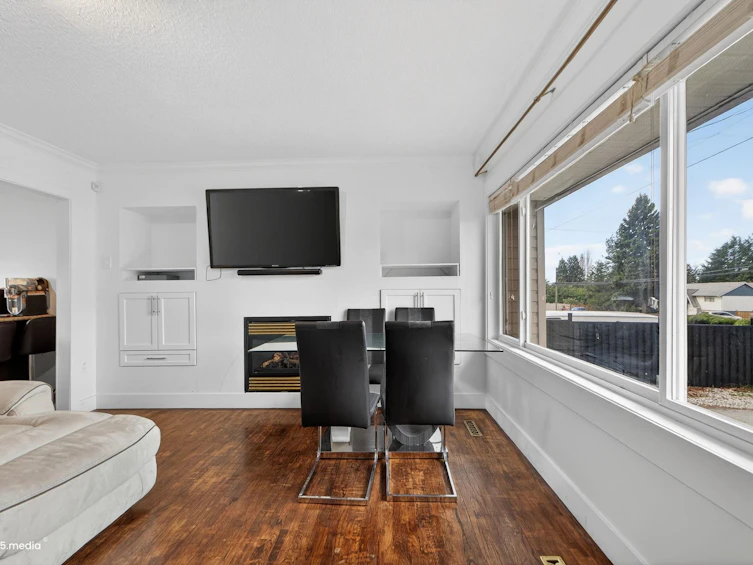 14032 Grosvenor Road, Surrey, BC, V3R 5G5 - 8