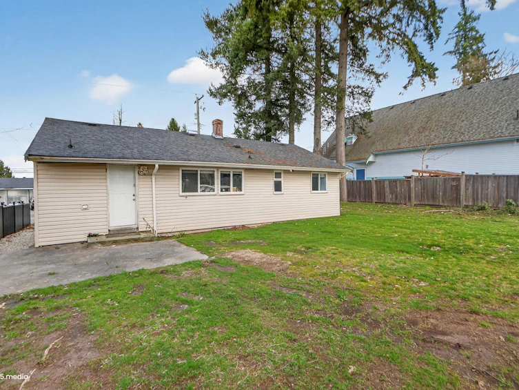 14032 Grosvenor Road, Surrey, BC, V3R 5G5 - 39