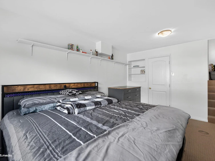 14032 Grosvenor Road, Surrey, BC, V3R 5G5 - 27