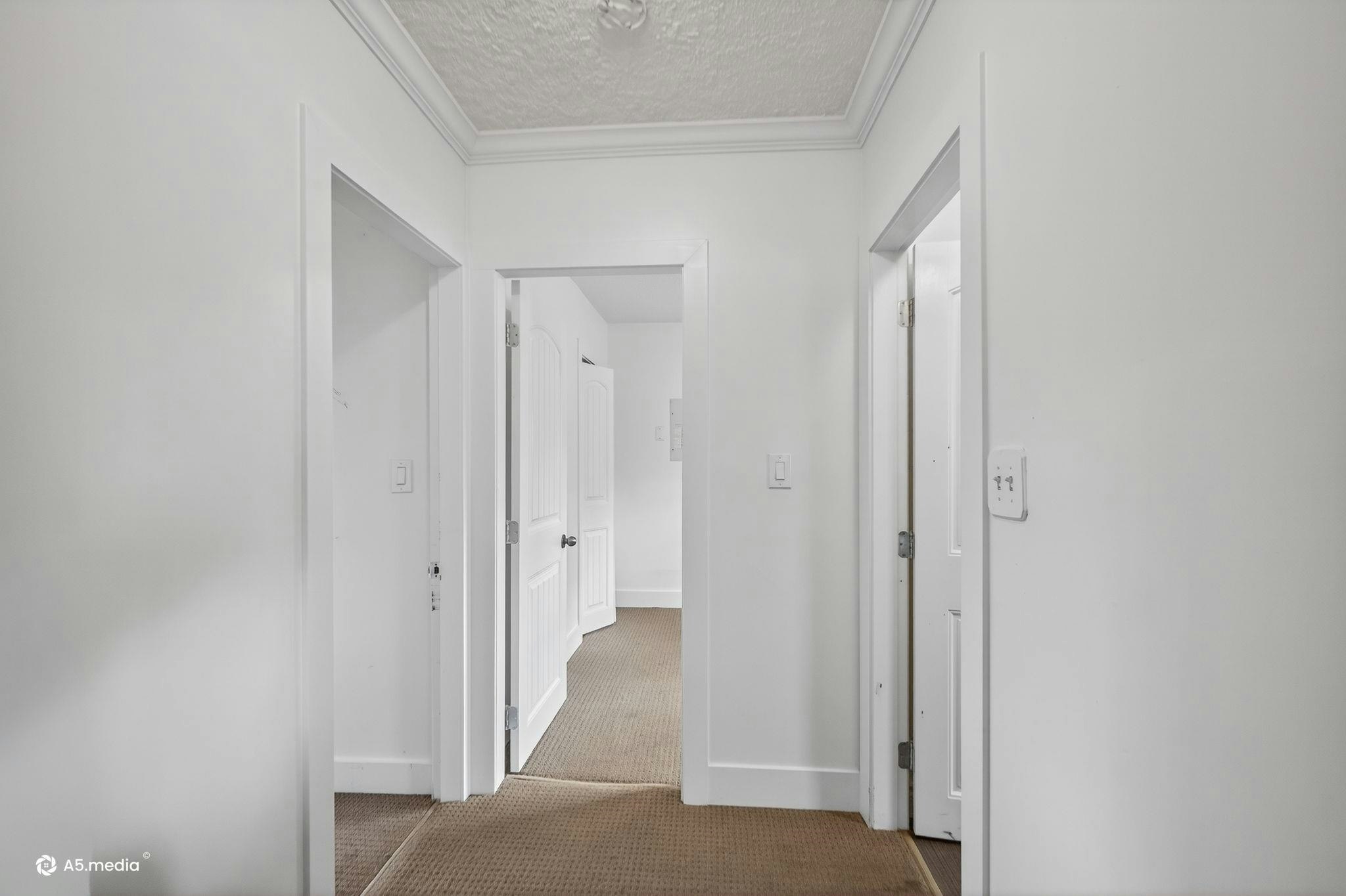 14032 Grosvenor Road, Surrey, BC, V3R 5G5 - 18