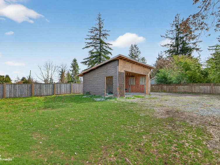 14032 Grosvenor Road, Surrey, BC, V3R 5G5 - 34