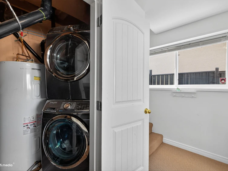 14032 Grosvenor Road, Surrey, BC, V3R 5G5 - 28