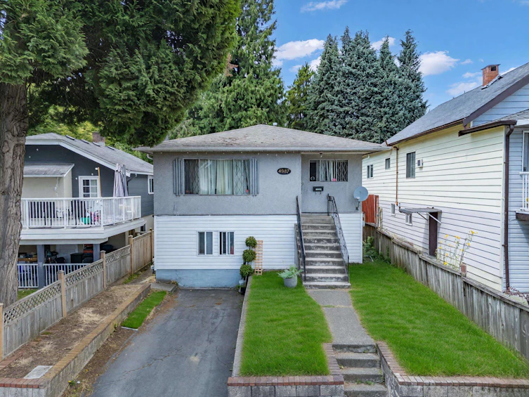 4987 Hoy Street, Vancouver, BC, V5R 4N6 - 3