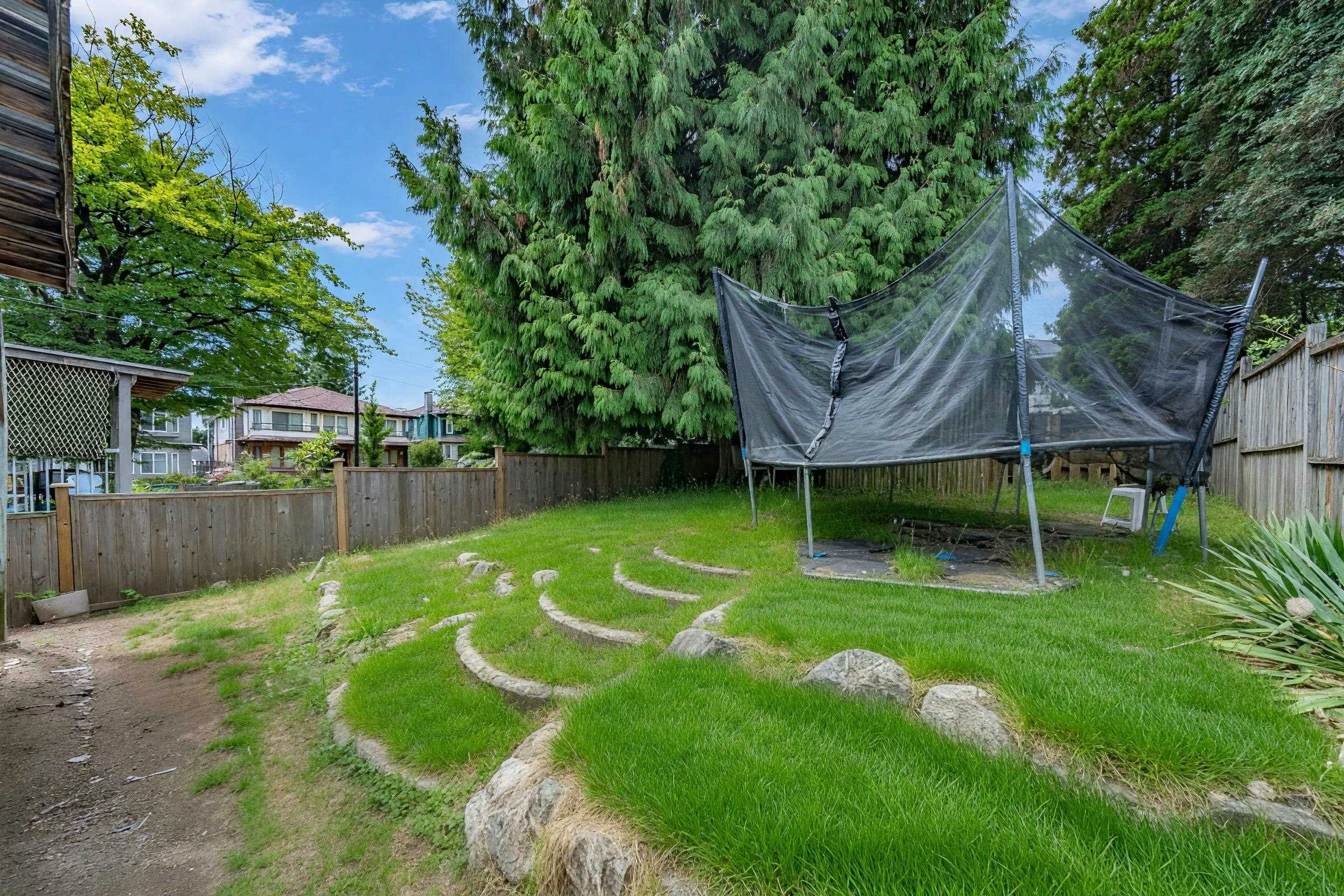 4987 Hoy Street, Vancouver, BC, V5R 4N6 - 25