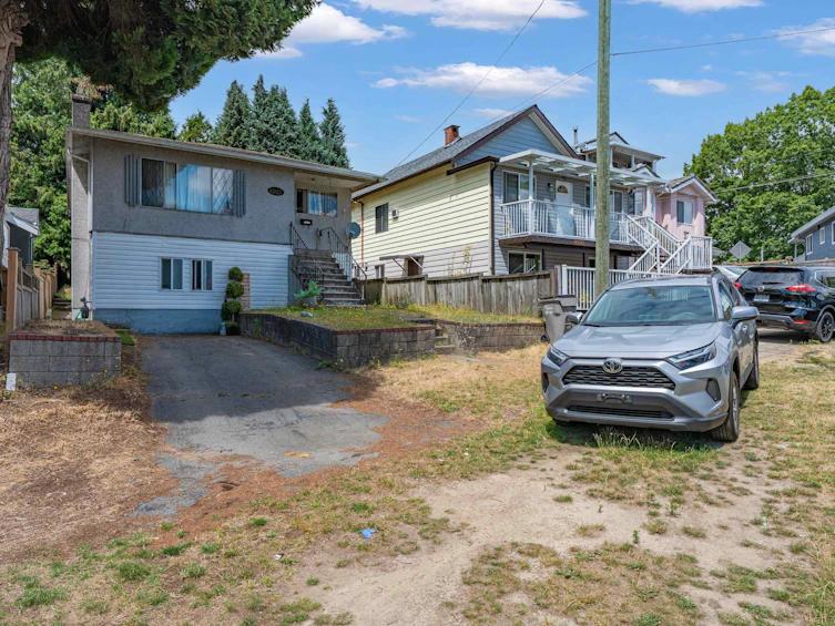 4987 Hoy Street, Vancouver, BC, V5R 4N6 - 37