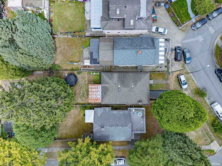 4987 Hoy Street, Vancouver, BC, V5R 4N6 - 31