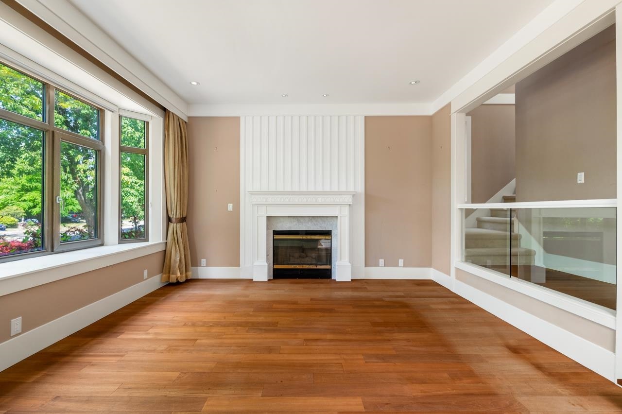 6678 Angus Drive, Vancouver, BC, V6P 5H9 - 22
