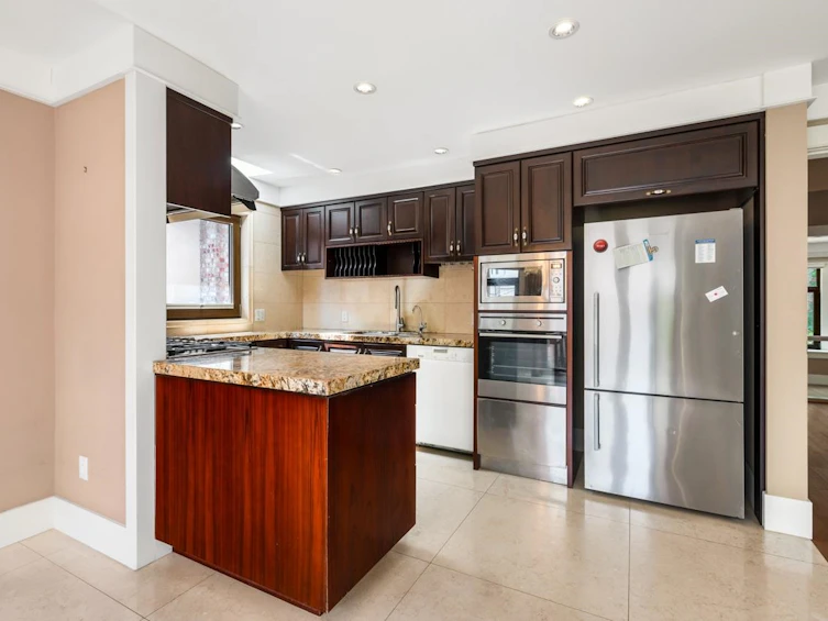 6678 Angus Drive, Vancouver, BC, V6P 5H9 - 14