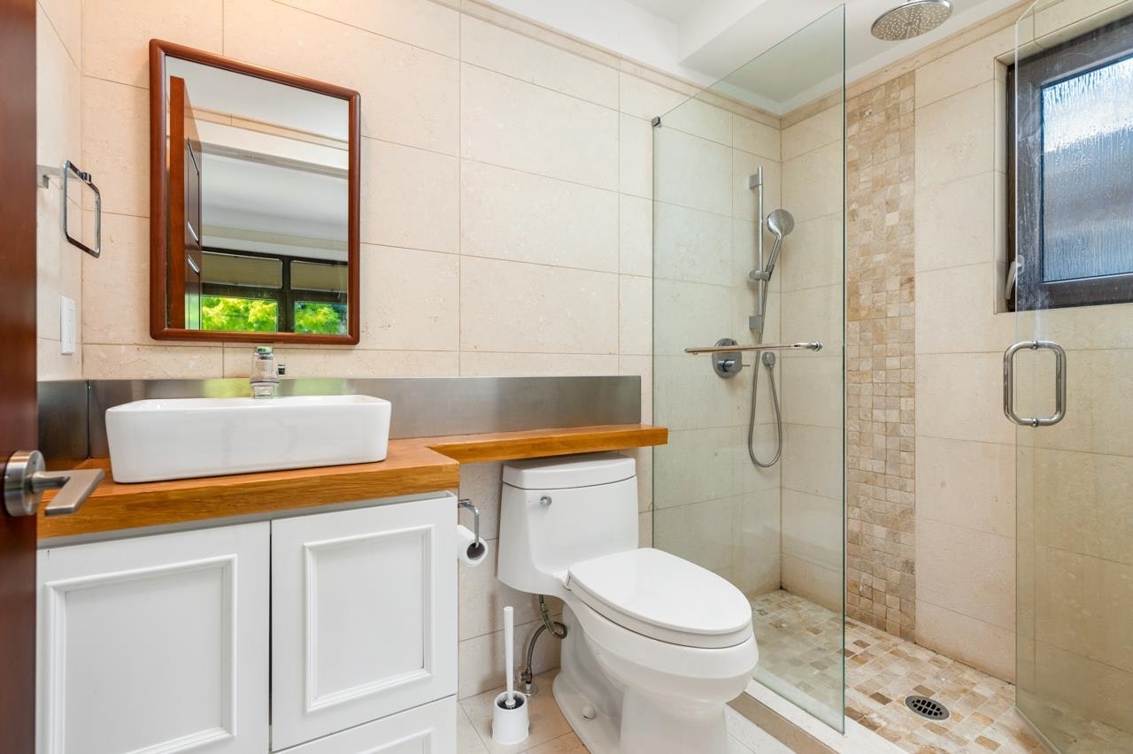 6678 Angus Drive, Vancouver, BC, V6P 5H9 - 27