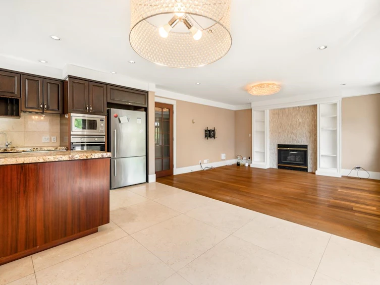 6678 Angus Drive, Vancouver, BC, V6P 5H9 - 11