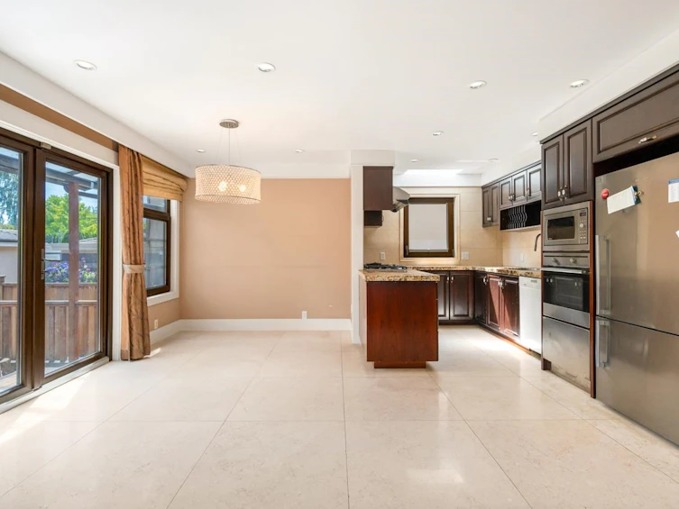 6678 Angus Drive, Vancouver, BC, V6P 5H9 - 16